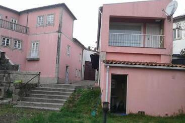 هتل Casa Dos Confrades