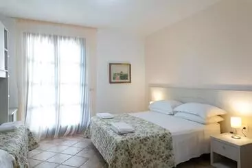 Hotel Olive Garden House