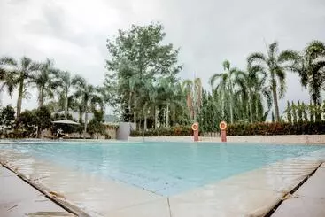 Hotel Estancia De Lorenzo Tarlac