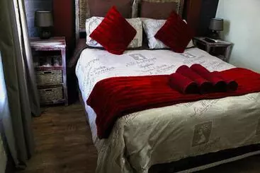 Majatalo African Adventures Accommodation