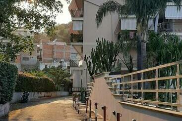 公寓式酒店  Bouganville Residence