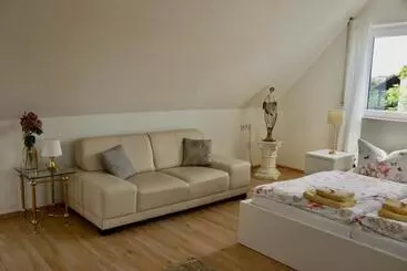Pensão Karuna Haus