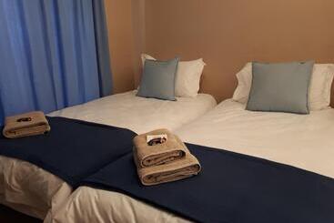 Pension Melsetter S Guesthouse