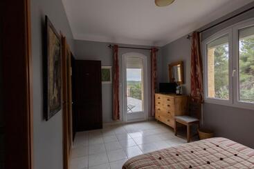 민박 Villa Violette