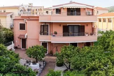 تختخواب و صبحانه Villa Dei Mercanti