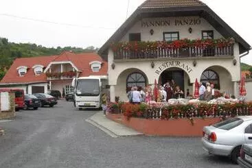Pannon Panzió Restaurant