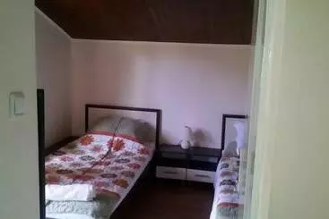 ペンション Guest Rooms Voneshcha Voda