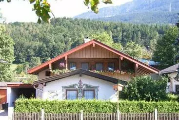 Aamiaismajoitus (B&B) Landhaus Freund
