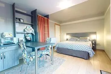 Bed & Breakfast La Maison Des Douces  Eure