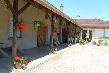 Aamiaismajoitus (B&B) Aux Cadollines