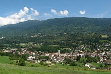 פנסיון Au Pied Des Alpes