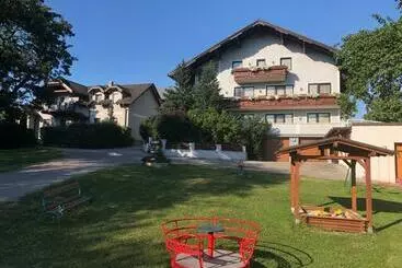 ペンション Obermerkenbergerhof