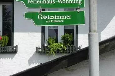 Aamiaismajoitus (B&B) Villa Luzia