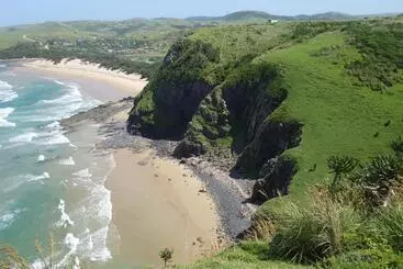 Eagles Nest Hostel Plus Self Catering Private Units