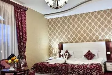 Hotel Armenian Royal Palace