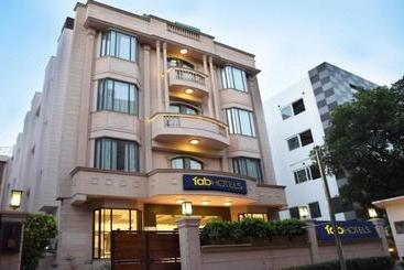 ホテル Check-Inn New Delhi 