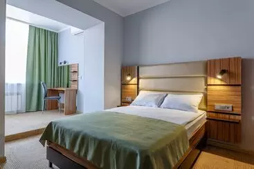 Отель Cronwell Nika Center