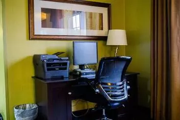 Holiday Inn Express Hotel & Suites Acme Traverse City, An Ihg