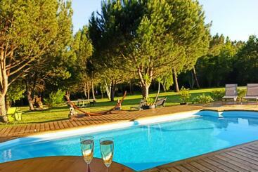 住宿加早餐  Les Pins Perdus