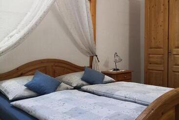 فندق صغير Landgasthof Peterbauer