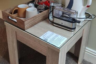 צימר Avonmore House   Room Only Accommodation