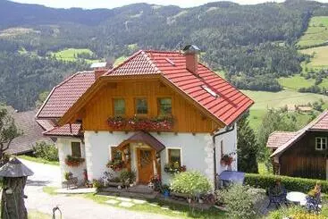 Hotel Ferienhaus Pirker