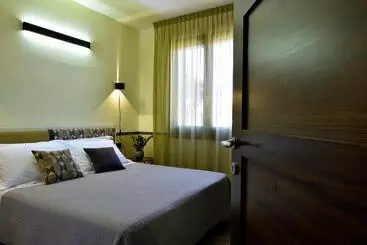 Pensione La Tortorella Room & Apartment