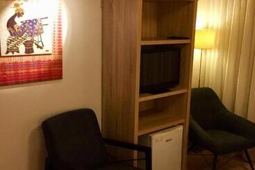 Bed & Breakfast Haus Unter Den Linden