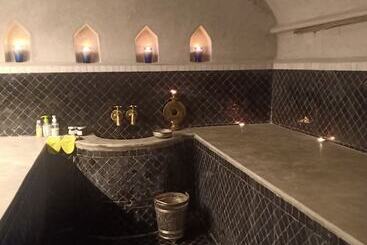 בית מלון כפרי Riad Dar Zayna