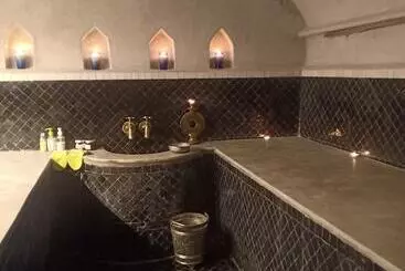 호텔 Riad Dar Zayna