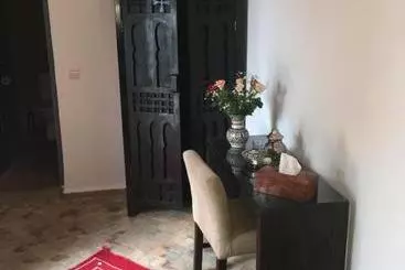 里亚德 Dar Ars Una