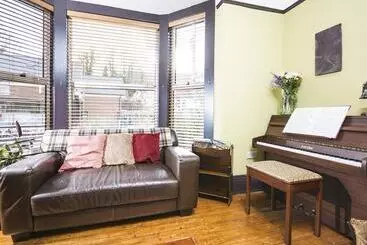 Llangollen Hostel Self Catering All Private Bedrooms