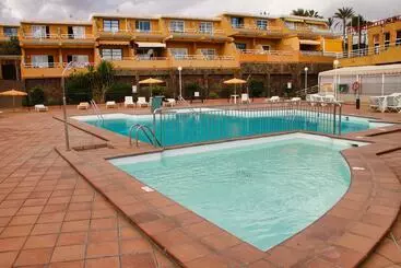 بانگلو Ataitana Faro