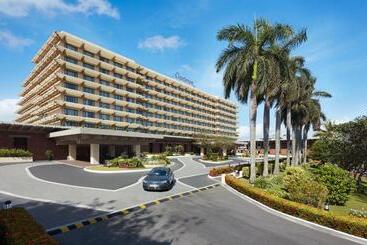 酒店 Cinnamon Lakeside