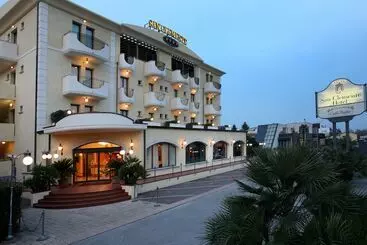 Hotel San Clemente