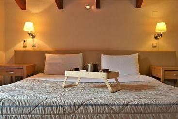 آپارتمانهای توریستها Zigouris House