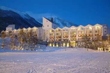 Rusutsu Resort Hotel & Convention