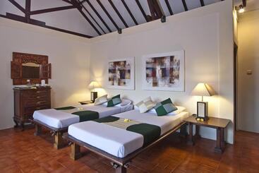 Alam Sari Hotel Keliki