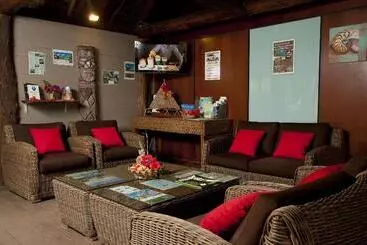 هتل Oure Lodge Beach Resort