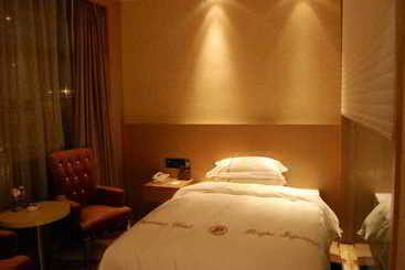 Отель Pengker Deluxe Collection