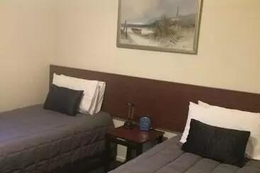 Hotelli Sherborne Motor Lodge