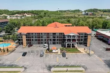 ホテル Americana Inn A Travelodge By Wyndham
