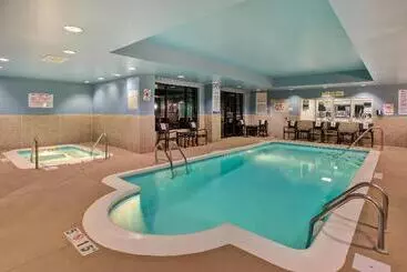 Holiday Inn Express Hotel & Suites Fort Wayne, An Ihg