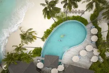 Hotel Machchafushi Island Resort & Spa Maldives, The Centara Collection