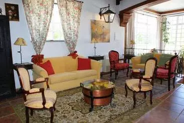 茅舍 Casa Do Redondo