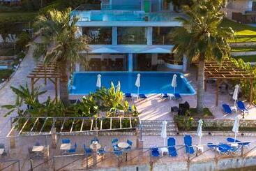 Belussi Beach Hotel & Suites