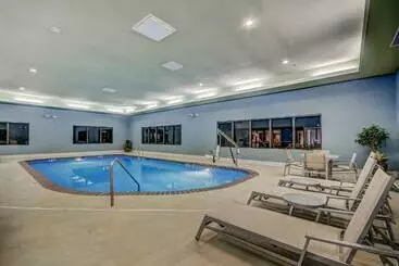 فندق Holiday Inn Express & Suites Greenville Airport, An Ihg