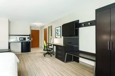 Holiday Inn Express Hotel & Suites Lawton Fort Sill, An Ihg