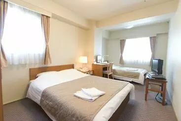 Hotel Kishibe Station