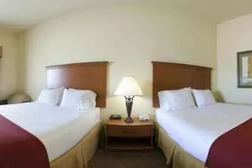 Holiday Inn Express Hotel & Suites Zapata, An Ihg